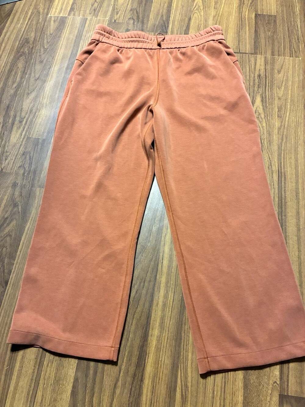 Lululemon Softstreme HR High-Rise Wide-Leg Pant Size 10